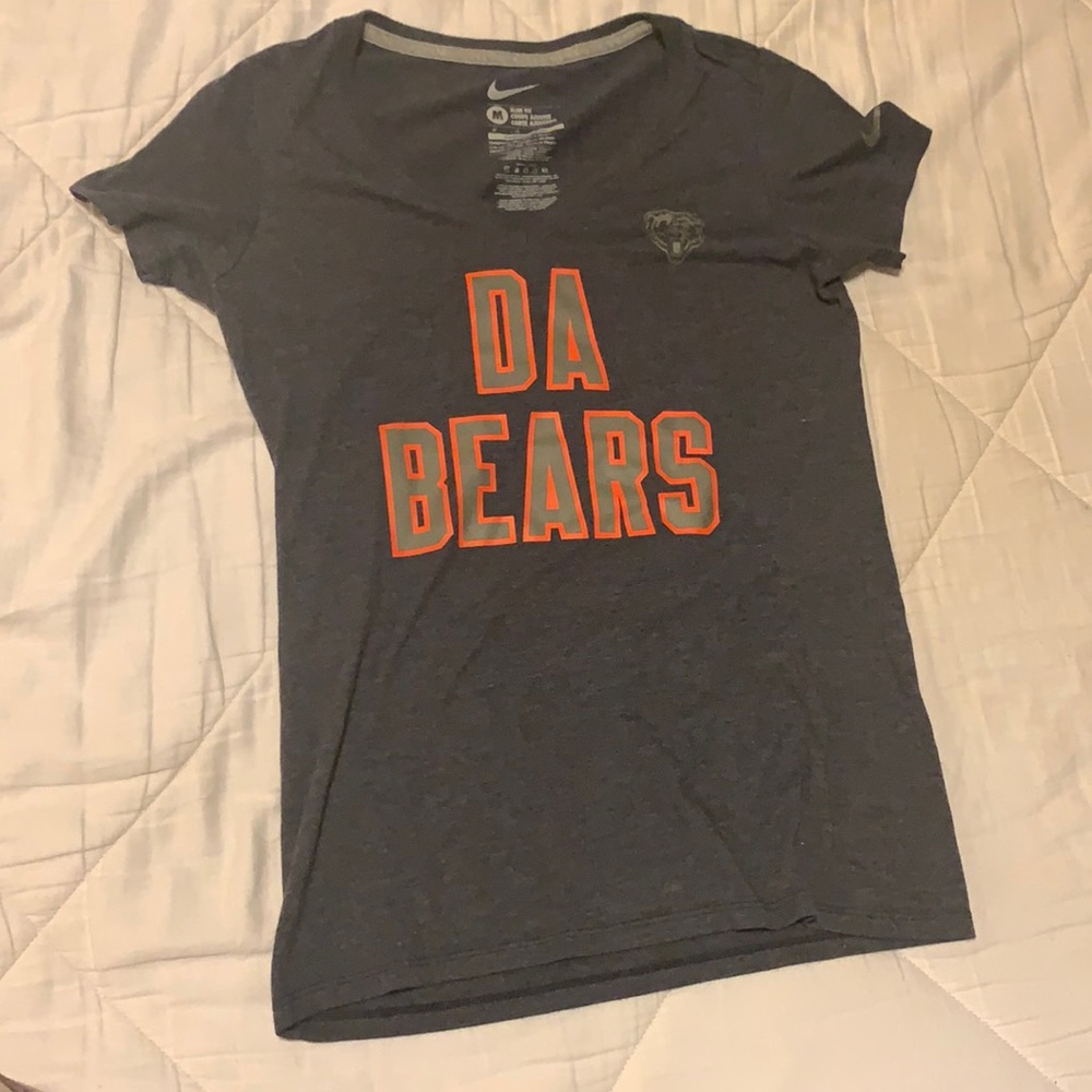 Women’s Chicago bears nike tee